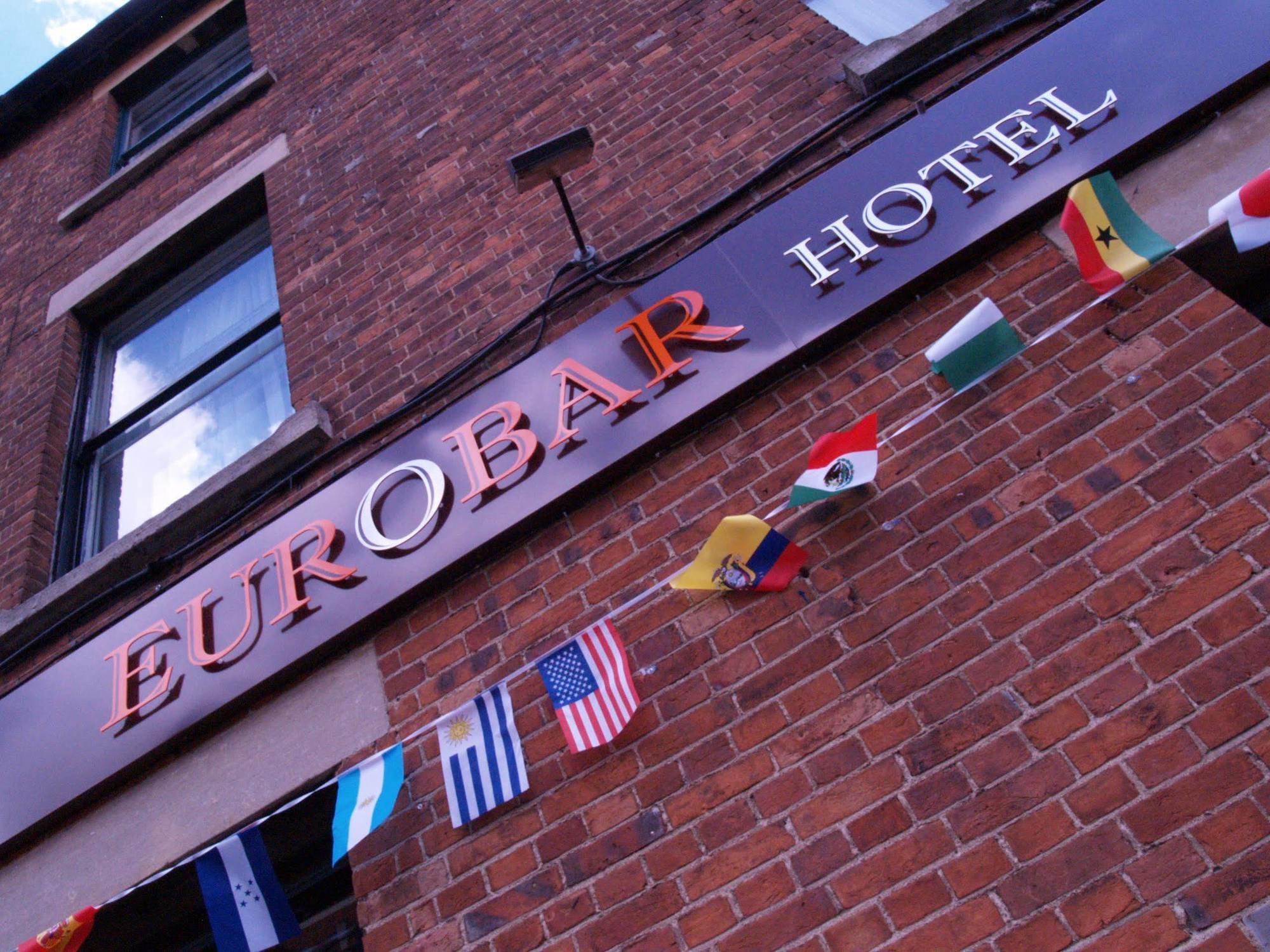 Eurobar & Hotel Oxford Exteriör bild